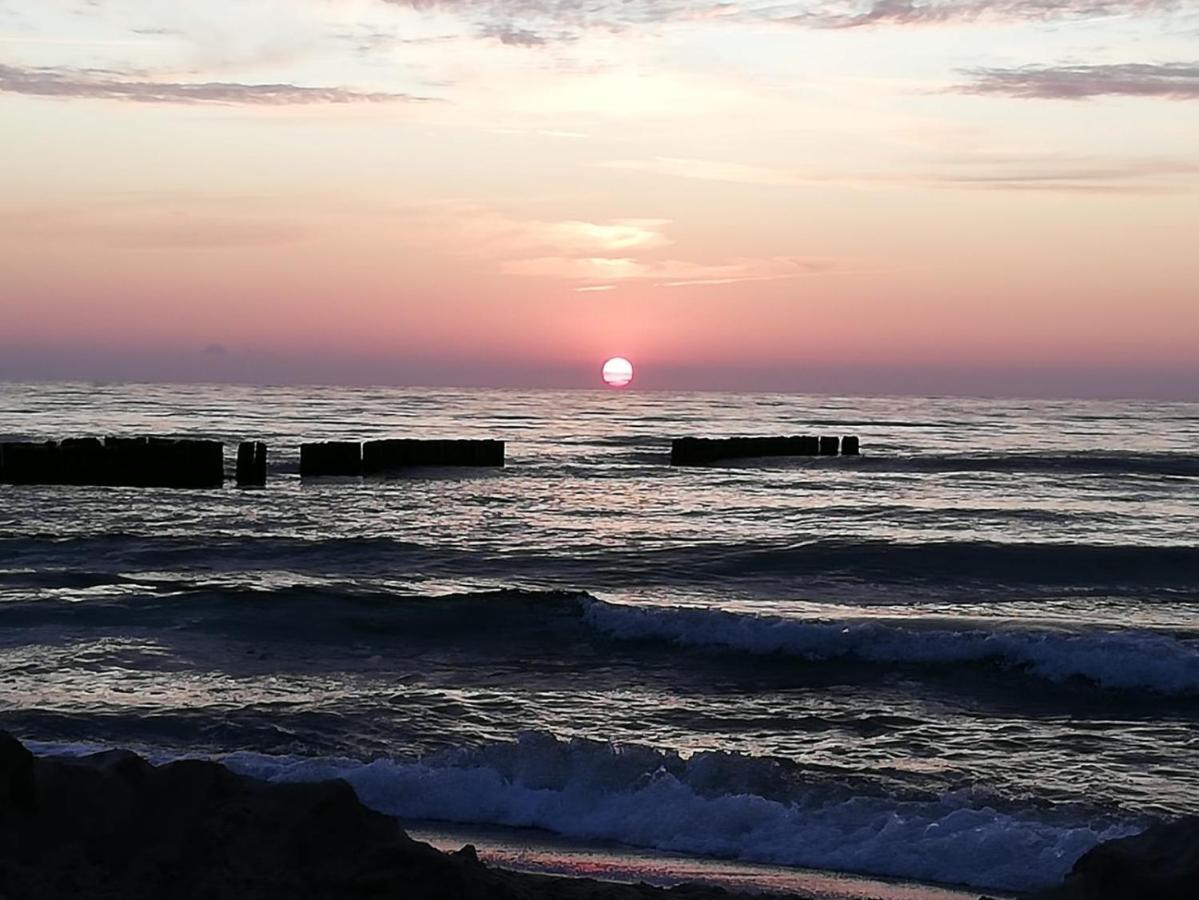 Domki Weekend Rusinowo  Exterior foto